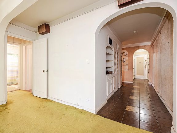 4th image of 83-80 118th St #4B