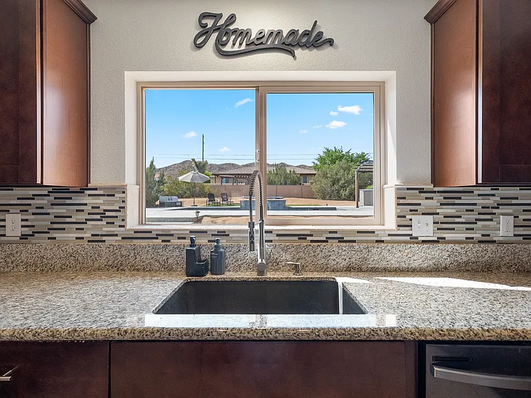 57731 San Tropeze Dr — Photo 30