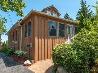 119 Pleasant Ave, Highwood, IL