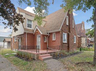 8103 Sirron St, Detroit, MI 48234