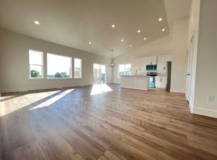 5052 W Jaycie Ct #A, Salt Lake City, UT 84118