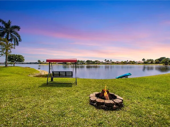 3090 Orange Grove TRL, NAPLES, FL 34120