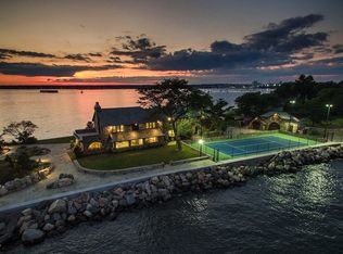 123 Saddle Rock Rd, Stamford, CT 06902