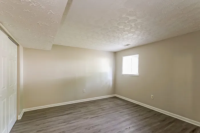 7777 Ravenswood Dr — Photo 9