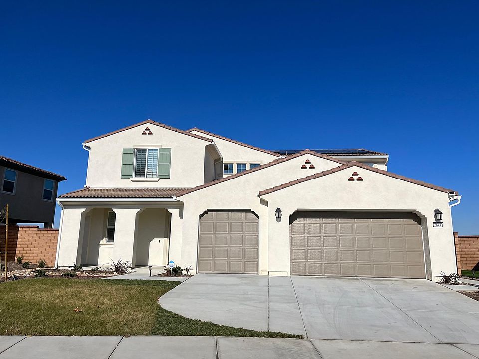 1st image of 2641 Sierra Bella Dr