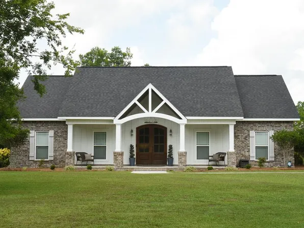 2220 County Road 13, Headland, AL 36345