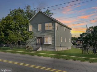 1043 Hornberger Ave, Roebling, NJ 08554