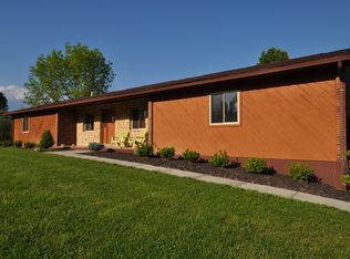 17688 Lexington Dr, Lawrenceburg, IN 47025