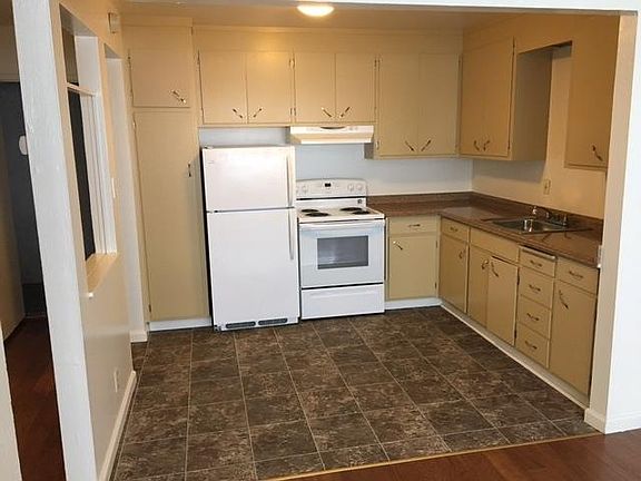 2nd image of 411 Stannage Ave APT 9