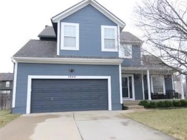 1044 N Troost Ave, Olathe, KS 66061