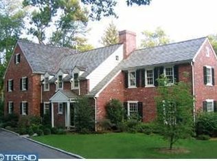 337 Avon Rd, Bryn Mawr, PA 19010