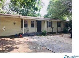 108 Betty St SW, Decatur, AL 35601