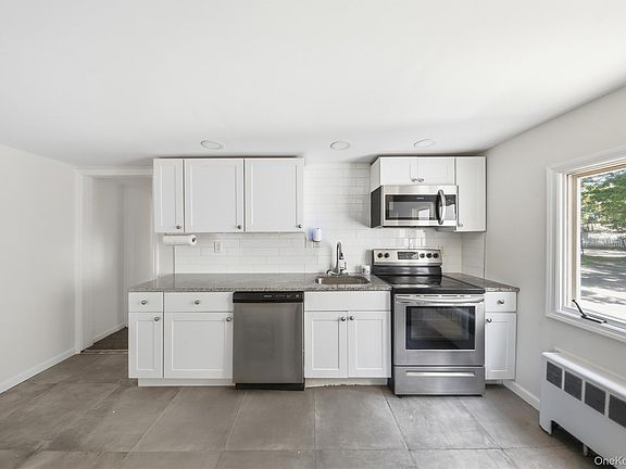4th image of 99 Green Avenue