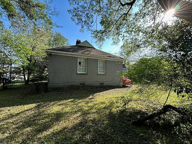 121 Brown St — Photo 15