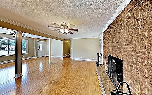 5th image of 9240 Pinenoll Ln