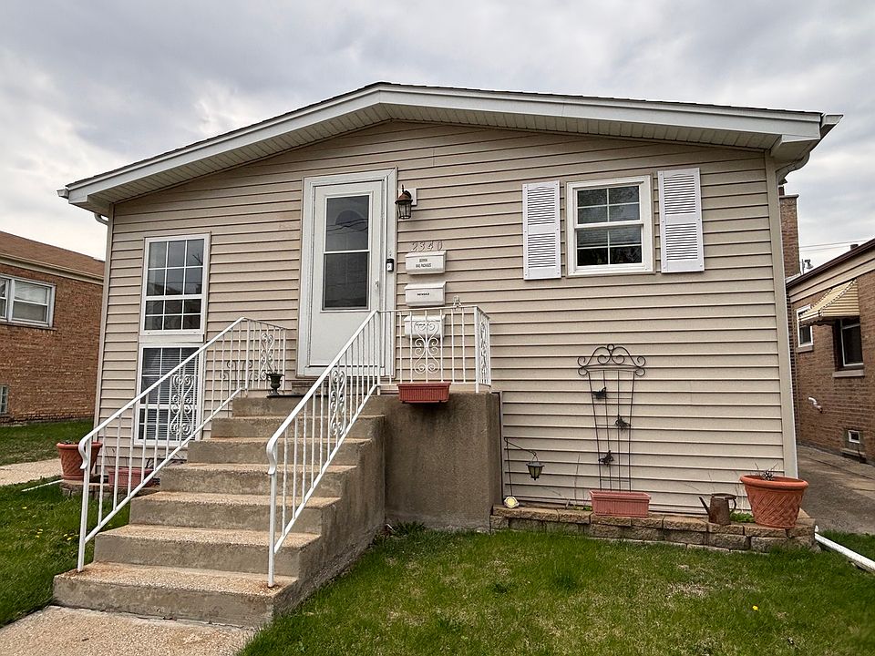 1st image of 2340 Krueger St