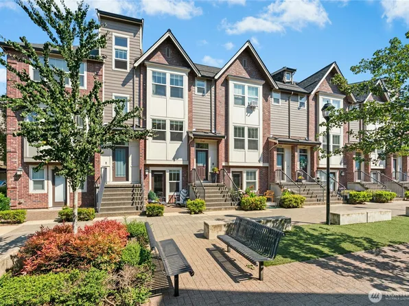 1340 Brooklyn Walk NE, Issaquah, WA 98029