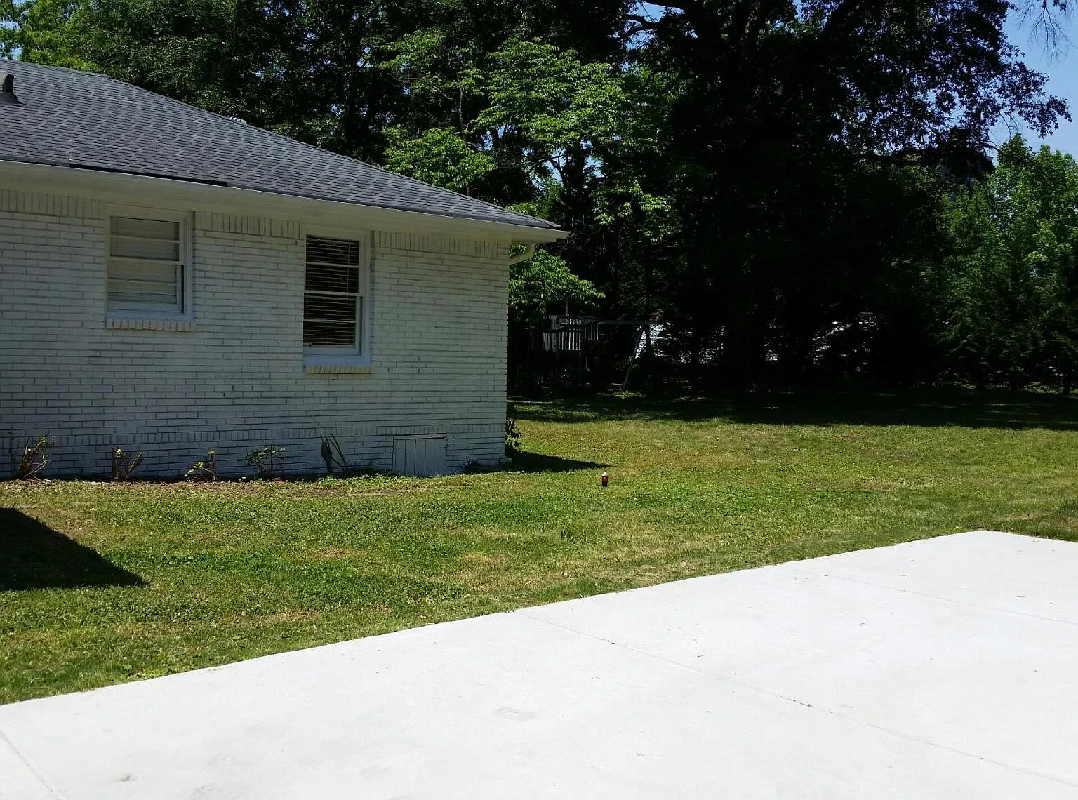 3 bed, 1040 sqft, $2,800 — Photo 4