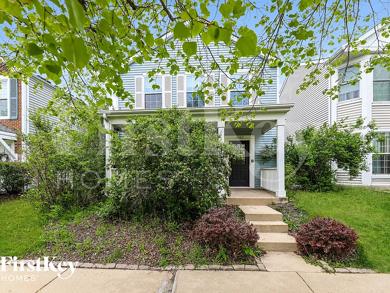 1662 Park Vista Ln — Photo 1