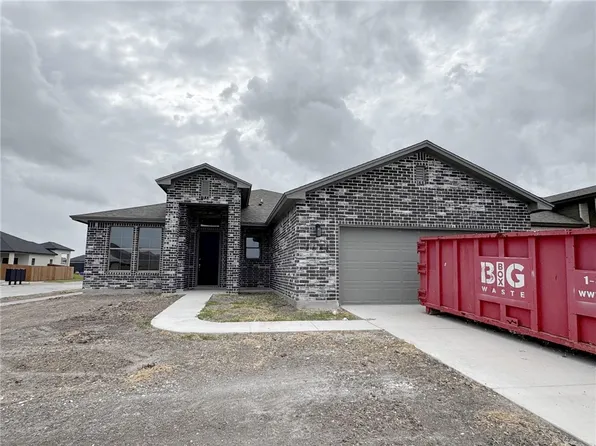 2682 Lady Andrea, Corpus Christi, TX 78415