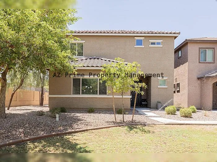 1711 W Pollack St — Photo 3