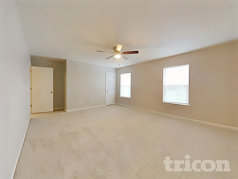 248 Eagle Pointe Dr — Photo 7