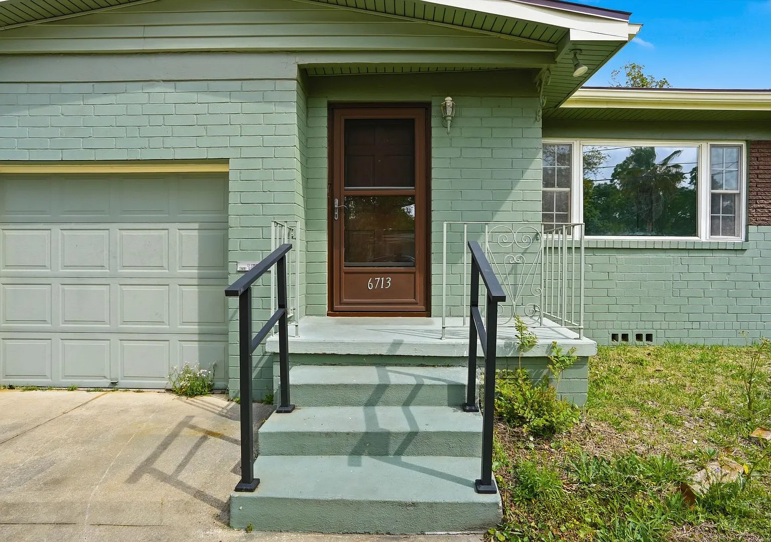 Provost 6713 — Photo 2