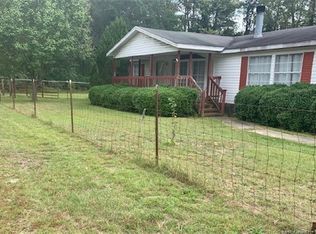 3290 Shaw Mill Rd, Saint Pauls, NC 28384