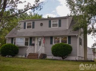 940 Nelson Pl, Piscataway, NJ 08854