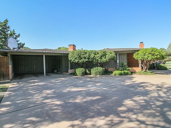3rd image of 3212 25th St