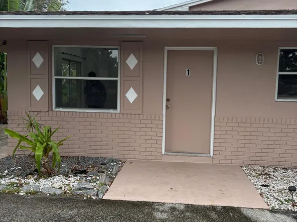 2801 Albatross Rd, Delray Beach, FL 33444