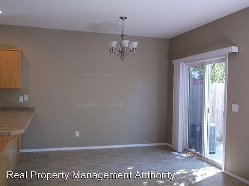 4th image of 5708 NE 75th Ave