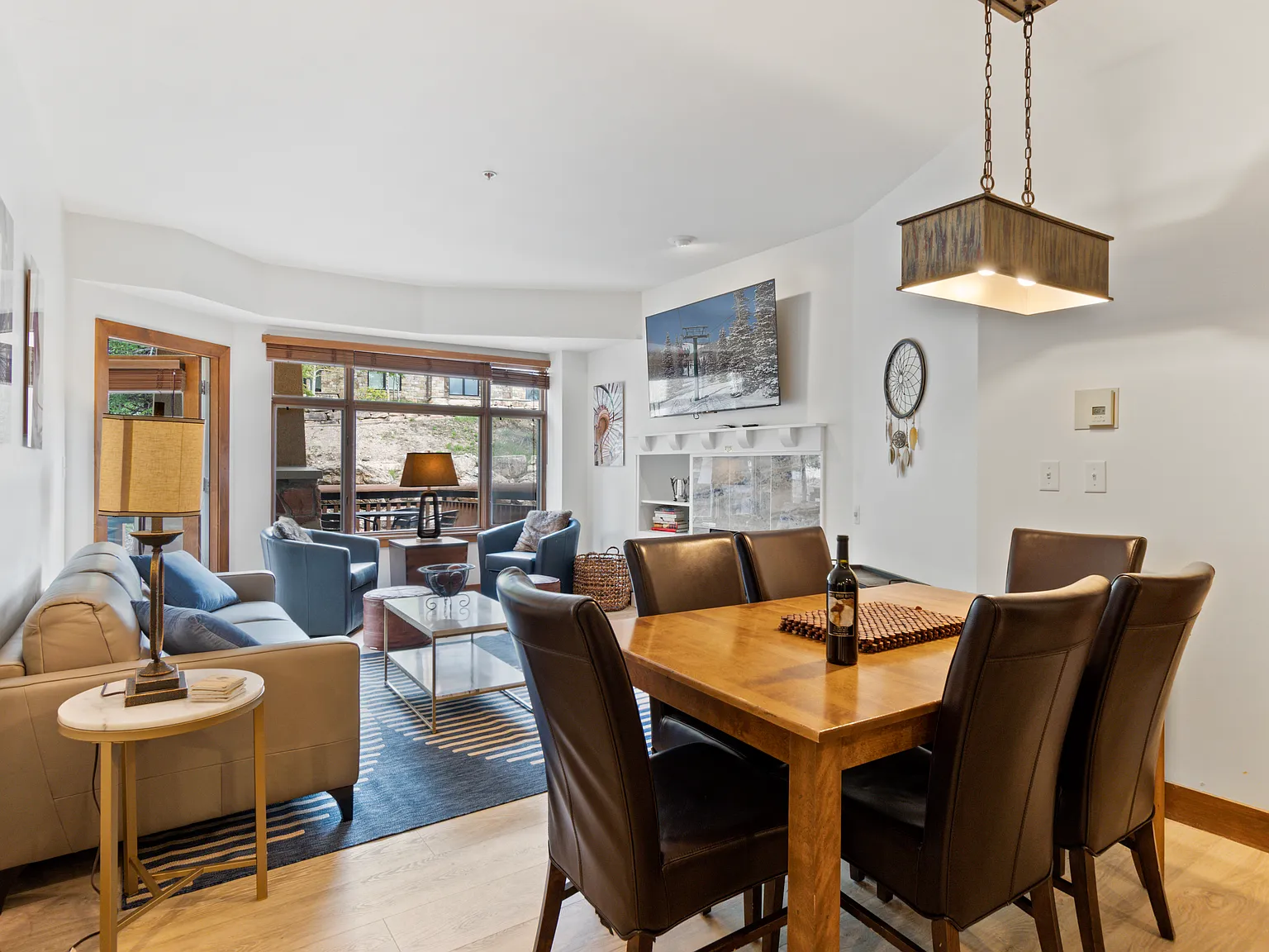 2 bed, $2,985 — Photo 3