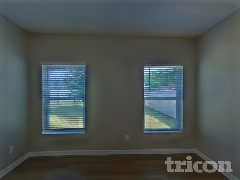 4784 Marcos Cir — Photo 7