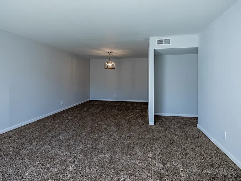 Classic unit - 2-bedroom, 1.5 bath