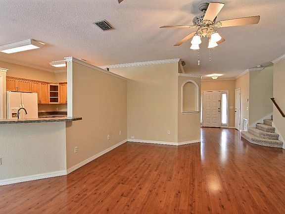 4th image of 3805 7th Ln