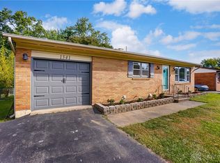 1341 E David Rd, Dayton, OH 45429
