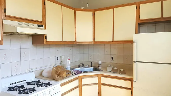 Rented by Tri Boro Terrace Realty | media 15