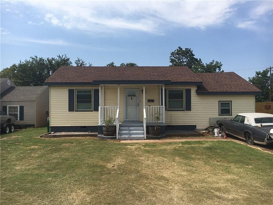 1st image of 1113 Constantine Dr