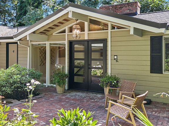 5th image of 4608 Dunbar Drive NW