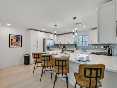 6208 Rathbone St, Las Vegas, NV, 89166