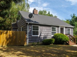 4146 SW Hamilton St, Portland, OR 97221