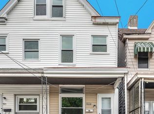 5211 1/2 Lytle St, Pittsburgh, PA 15207