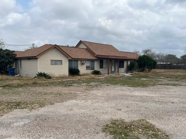2103 washington, Beeville, TX 78102