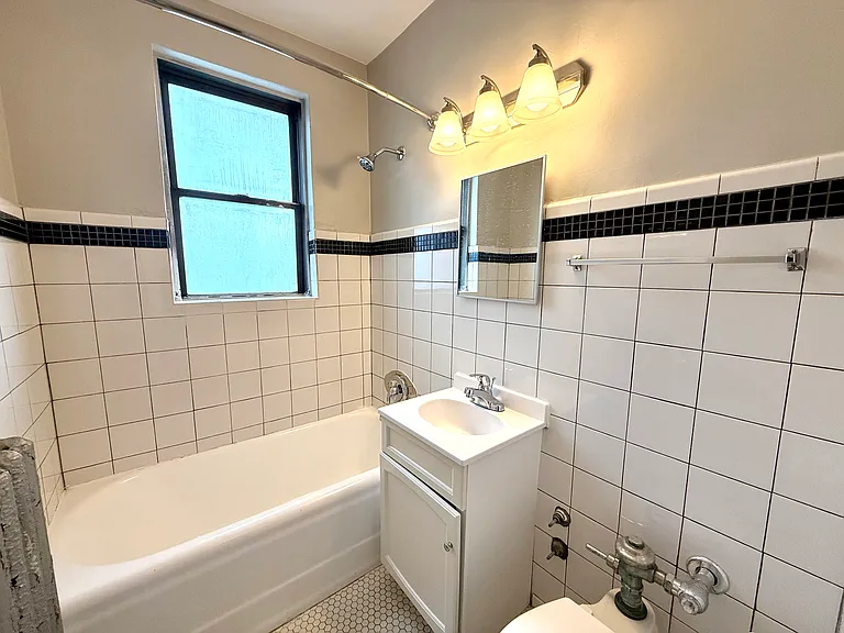 1033 W Loyola Ave #1008 — Photo 21