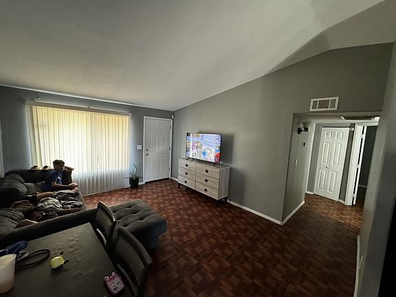 3rd image of 3646 N 69th Ave Unit 109