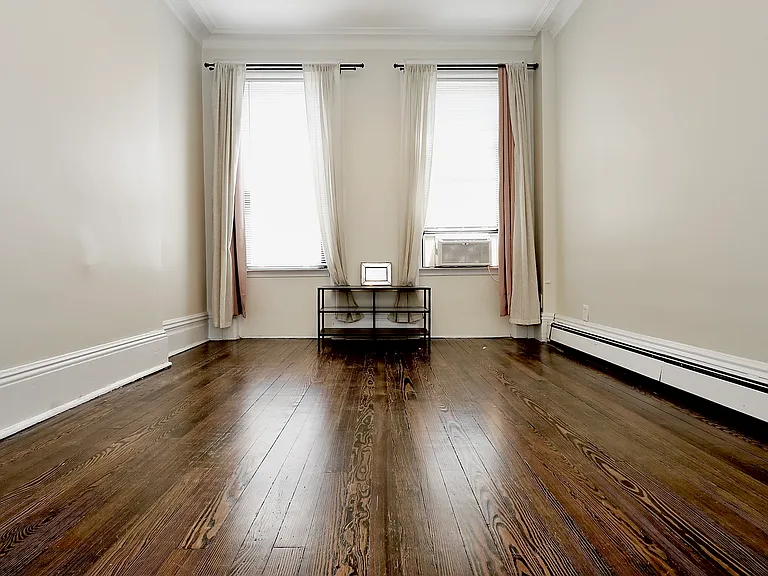 38 W Hamilton Pl #4R — Photo 7