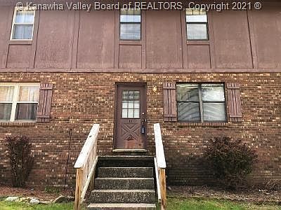 1st image of 11 Brick Lane Ct