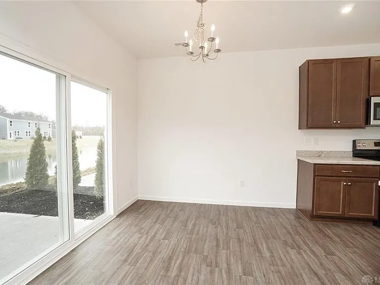 1500 Summerview Ln — Photo 7