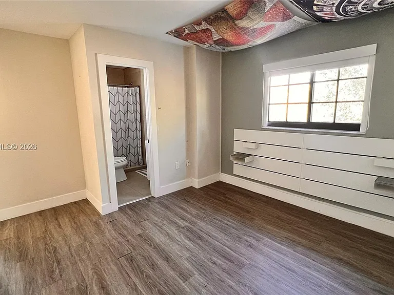 3538 SW 17th St #1B — Photo 21